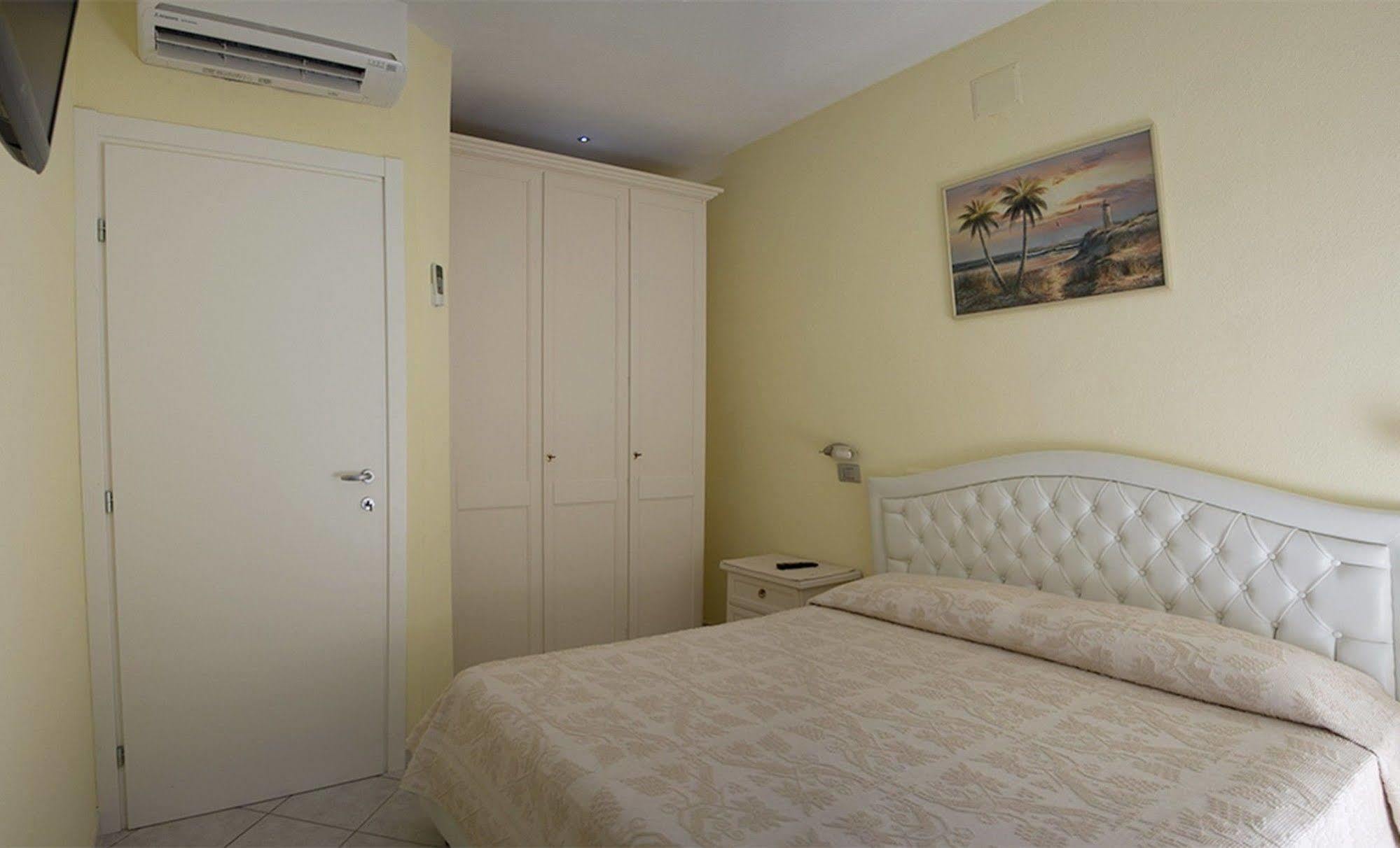 Apartmán R&Z Getaway Santa Maria Exteriér fotografie